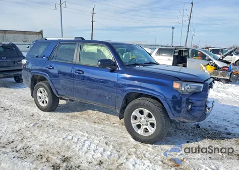 2023 Toyota 4Runner Se z USA, uszkodzony, nr VIN JTEMU5JR3P6162918